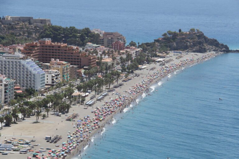 Ruta Fotográfica Por Almuñécar Y Su Banco Gigante